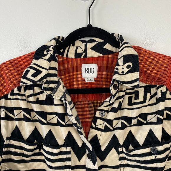 Urban Outfitters Tripped Up‎ Button Up Shirt Mushroom Frayed Hem Festival Large - Picture 4 of 12